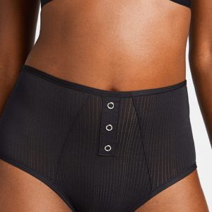 Whipped High Rise in Black