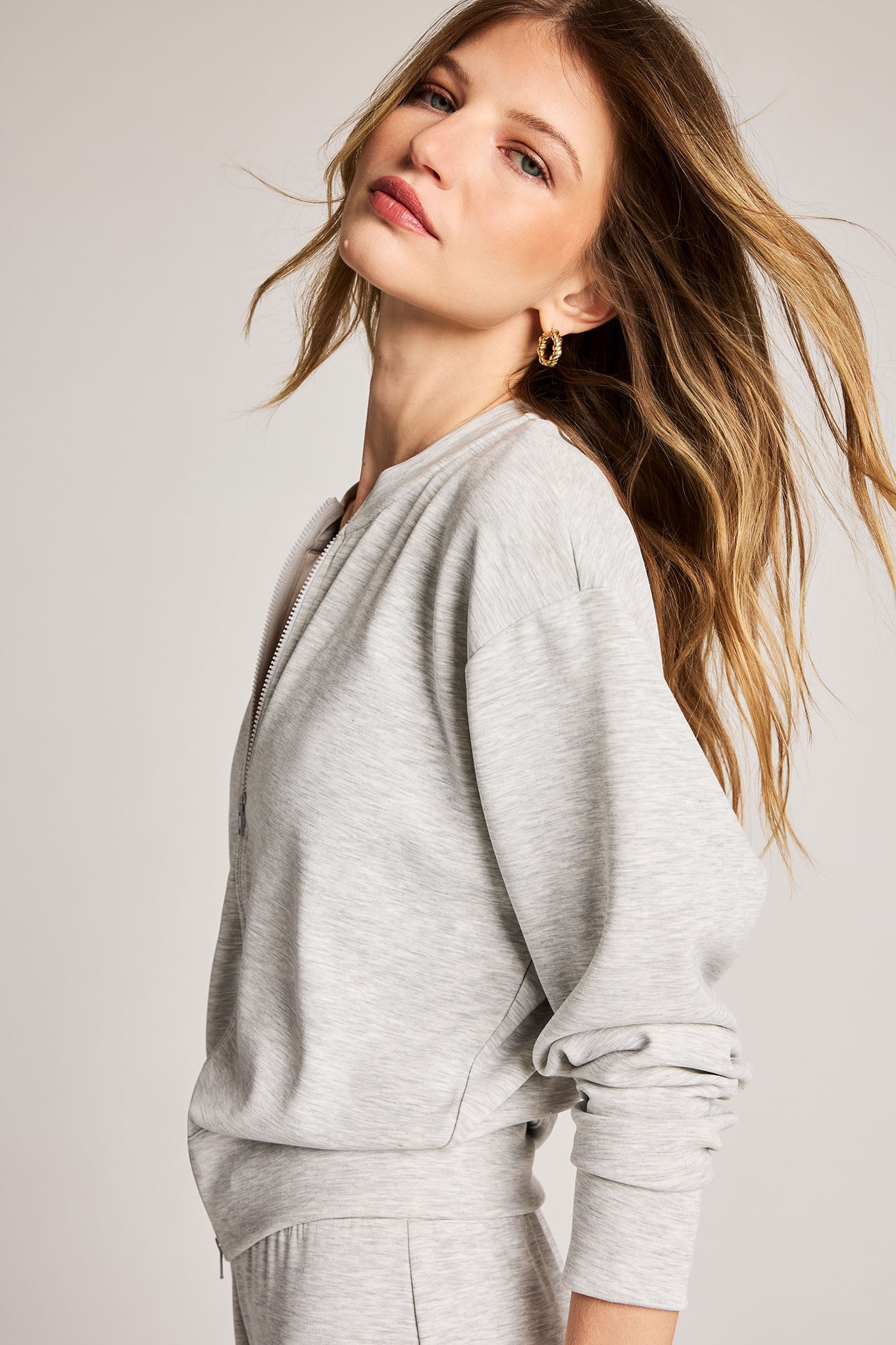 Airis Bomber in Heather Grey