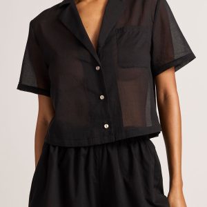 Island Short Sleeve Shirt in Black
