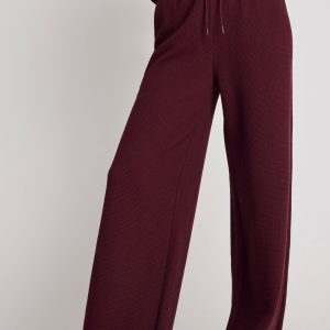 Waffle Knit Track Pant in Garnet