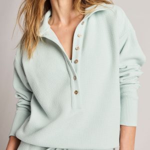 Waffle Knit Pullover in Mist