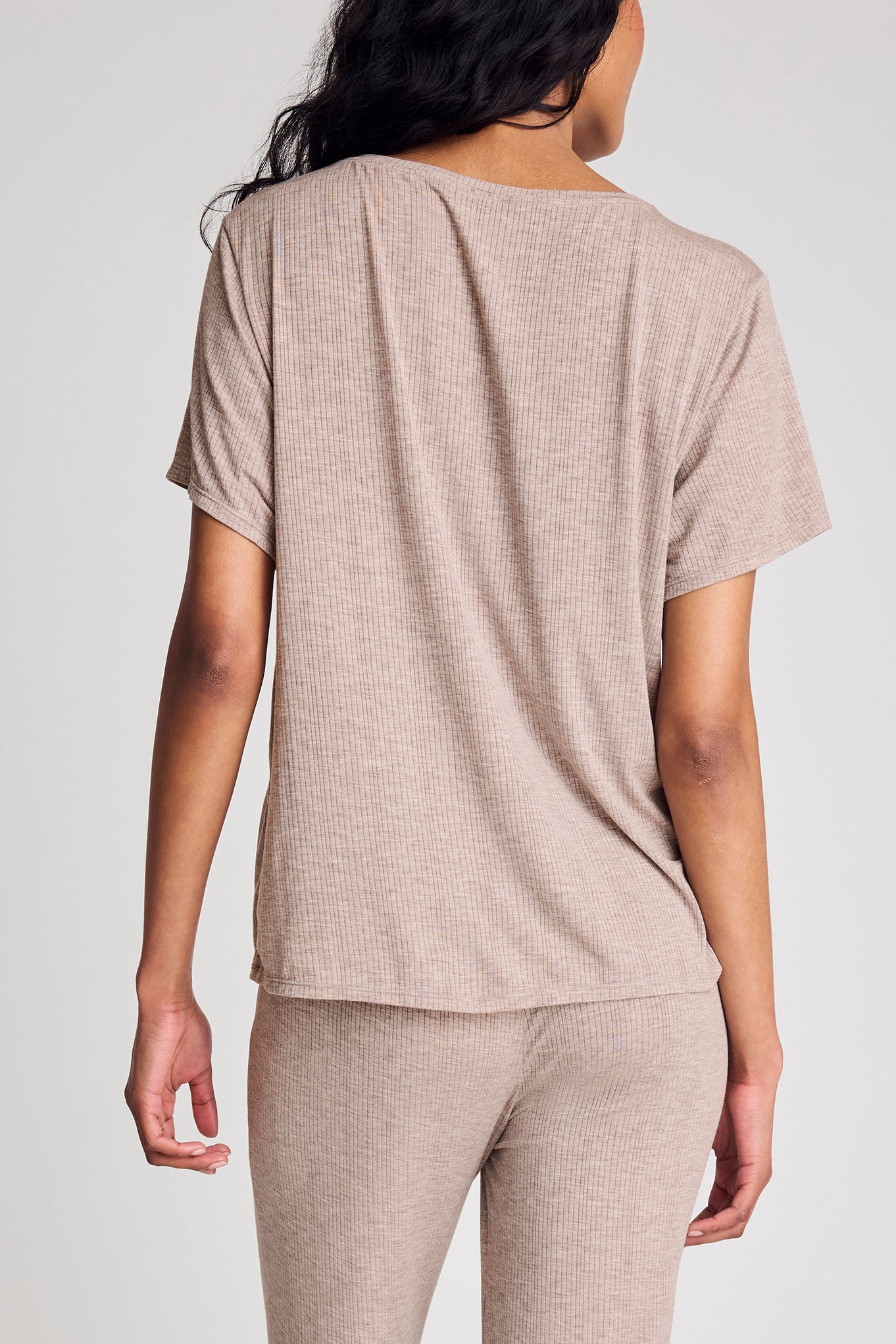Mink boyfriend V-neck knit T-shirt with short sleeves, back view