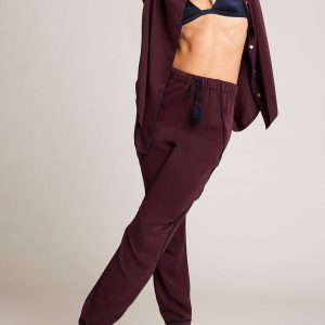Supreme Jogger Pant in Garnet