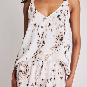 Supreme Tank in Snow Leopard